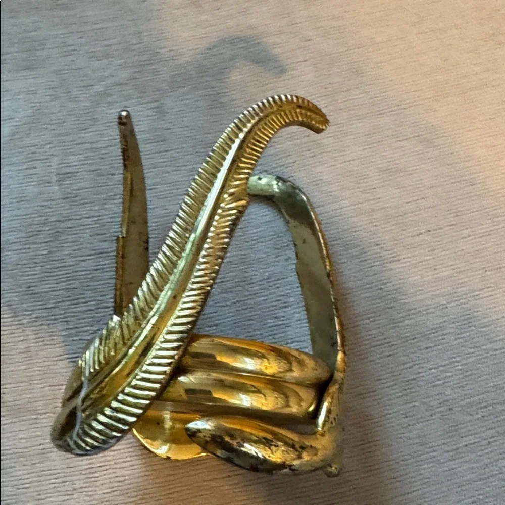 Brass PartyLite 3” Candle Holder with Feathers - Picture 5 of 5